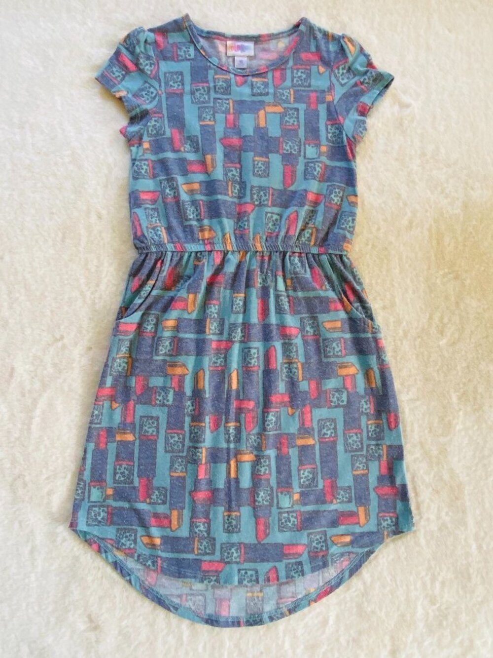LuLaRoe Dress with Pockets Girl's Size 10 Lipstick Print